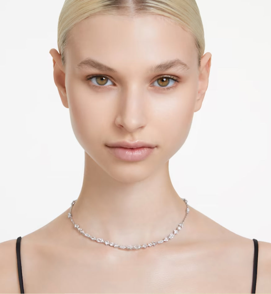 Swarovski 5676989 Mesmera-Halskette, gemischter Schnitt, verstreutes Design, weißes Rhodium