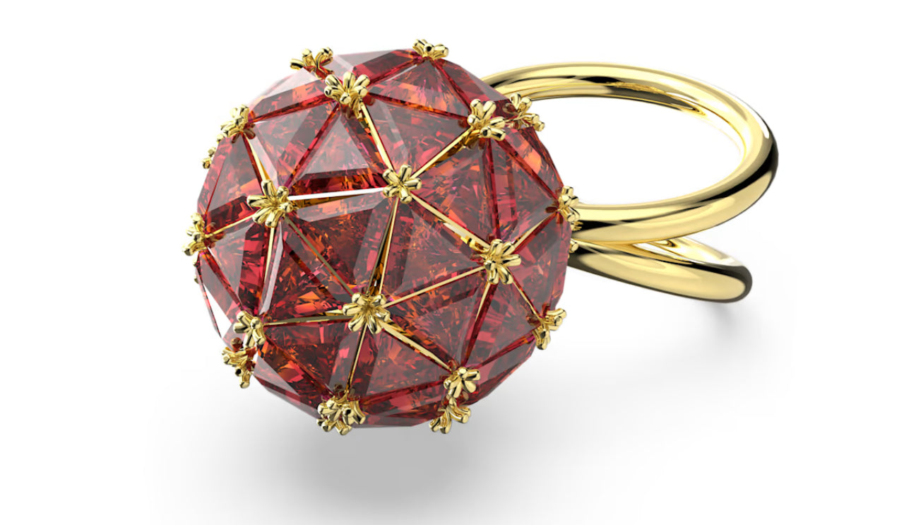 Swarovski 5630295 Curiosa Cocktailring im Dreiecksschliff, rot vergoldet