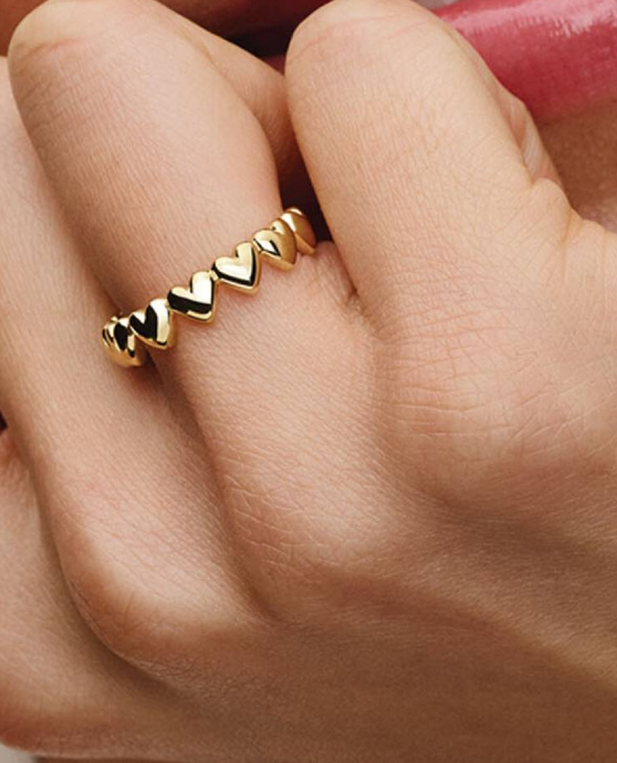 Pandora Anello Fascia a Cuori Be Love